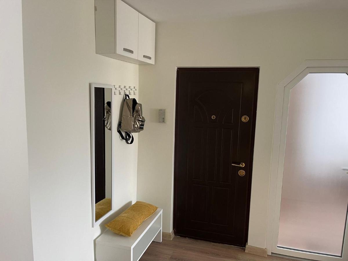 Angels Apartment 2 Oradea Exterior foto